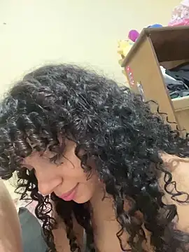 Snapshot of Casal-foda_braba chatting on October 31, 2025, 11:44 pm Casal-foda braba online show from October 31, 2025, 11:44 pm