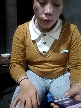 Phuong xxx online show from March 11, 2026, 12:04 am