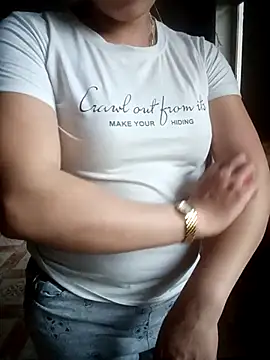 Phuong xxx online show from February 28, 2026, 5:07 am