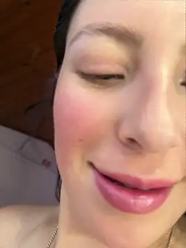 Mia salinass online show from June 29, 2026, 8:41 pm