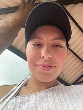Mia salinass online show from July 5, 2026, 7:43 pm