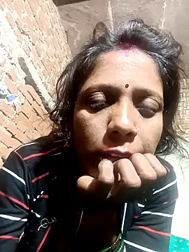 Snapshot of Xx_pooja chatting on November 20, 2025, 12:22 am Xx pooja online show from November 20, 2025, 12:22 am