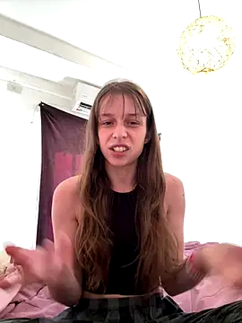 LittleJulietta online show from October 7, 2025, 12:50 pm
