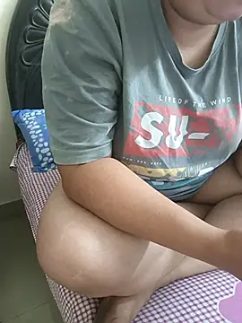 Snapshot of payal_261072_ chatting on October 8, 2025, 10:10 pm payal 261072 online show from October 8, 2025, 10:10 pm