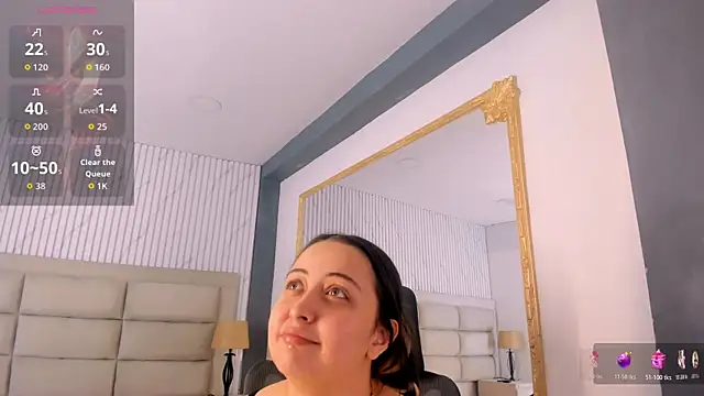 Snapshot of SarahCastro1_ chatting on July 21, 2026, 3:52 am SarahCastro1 online show from July 21, 2026, 3:52 am