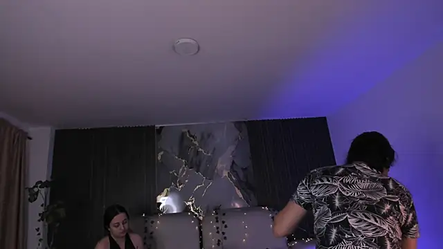 SarahCastro1  online show from June 10, 2026, 4:24 am