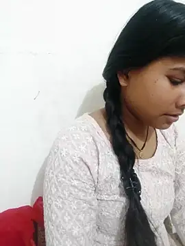 Snapshot of Vaani_Cutie chatting on February 18, 2026, 3:30 pm Vaani Cutie online show from February 18, 2026, 3:30 pm