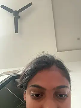 Snapshot of HeerStd chatting on March 1, 2026, 3:06 am HeerStd online show from March 1, 2026, 3:06 am