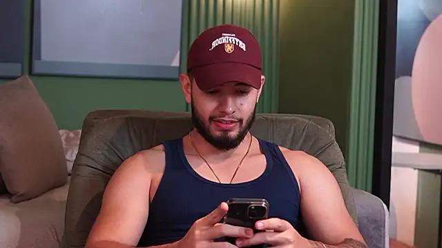 Nick Vans online show from September 18, 2025, 1:58 pm
