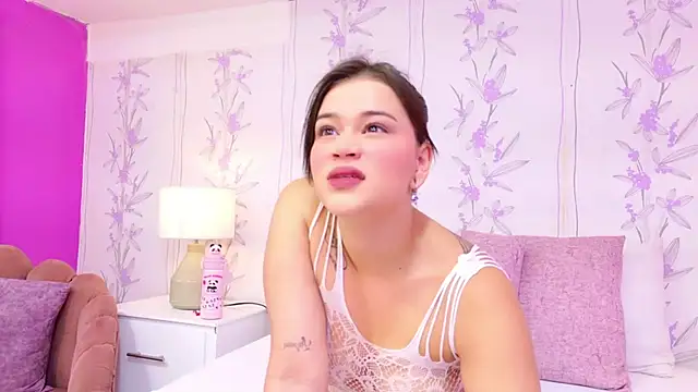 SerenaFoox online show from October 7, 2025, 3:07 am
