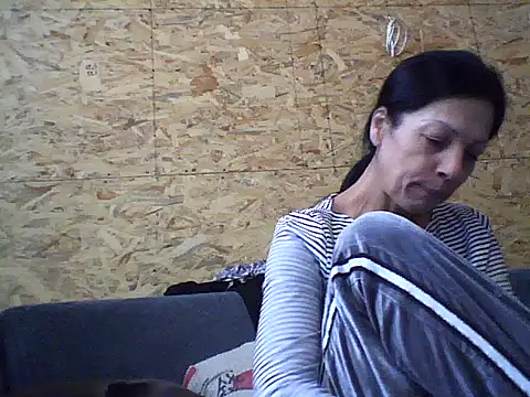 Snapshot of Milana38 chatting on October 11, 2025, 11:22 am Milana38 online show from October 11, 2025, 11:22 am