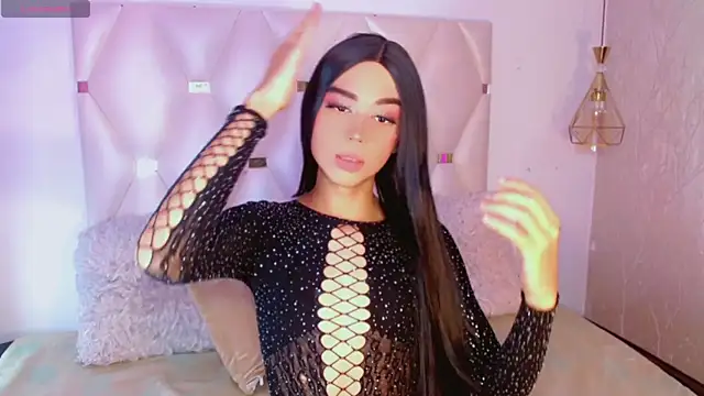 Daphnne Foxx online show from September 25, 2025, 8:59 pm
