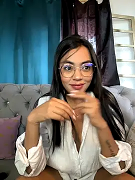 emilylope online show from September 14, 2025, 7:14 pm