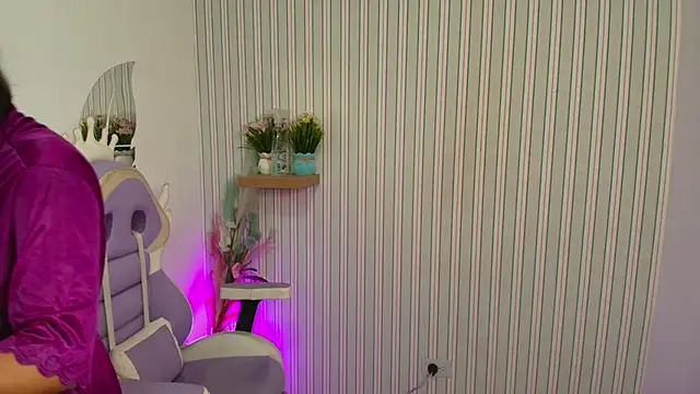 Snapshot of kataleya__18 chatting on March 9, 2026, 7:50 pm kataleya 18 online show from March 9, 2026, 7:50 pm