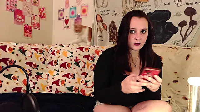 Shadow Slut online show from October 19, 2025, 11:51 pm