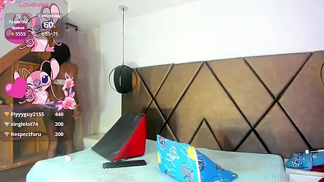 Snapshot of PenelopeGuzman__ chatting on June 3, 2026, 8:35 pm PenelopeGuzman online show from June 3, 2026, 8:35 pm