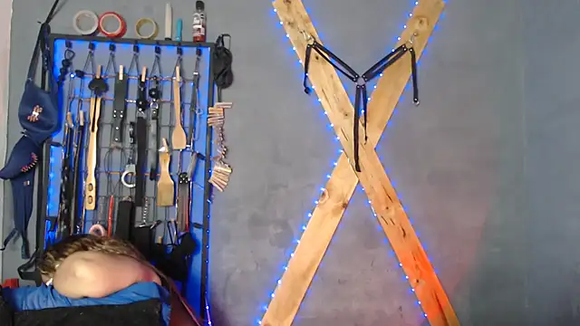 salo bdsm online show from February 16, 2026, 9:41 am