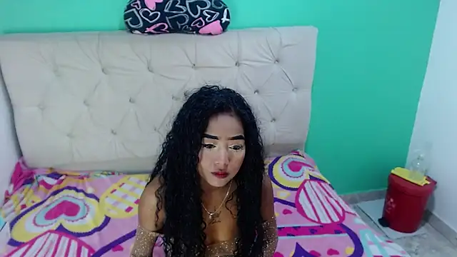 ariel cossiocm online show from September 21, 2025, 3:44 am