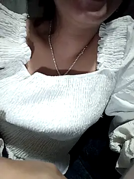 hong-sex online show from November 18, 2025, 1:36 pm