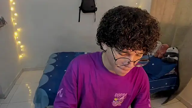 Tom Blues online show from January 16, 2026, 1:37 pm