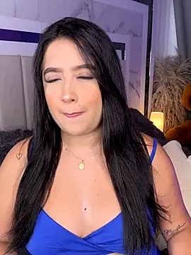 Snapshot of Emiily_Moore1 chatting on November 25, 2025, 1:28 am Emiily Moore1 online show from November 25, 2025, 1:28 am