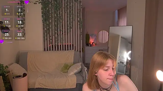 Snapshot of sofiapurex chatting on May 8, 2026, 12:14 am sofiapurex online show from May 8, 2026, 12:14 am