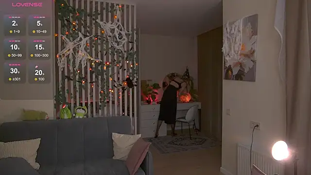 sofiapurex online show from October 25, 2025, 9:15 pm