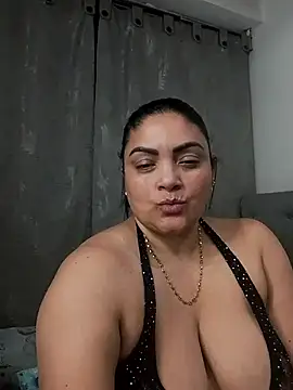 tiffany Johnson1 online show from October 10, 2025, 4:02 am