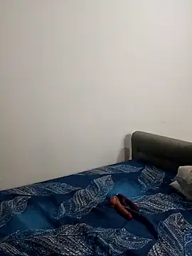 tiffany Johnson1 online show from November 30, 2025, 2:45 am