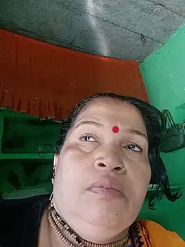 Manavi x online show from June 6, 2026, 3:23 am