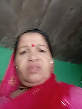 Manavi x online show from June 3, 2026, 1:50 am