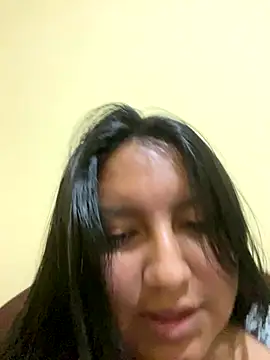 fernaty2005 online show from September 9, 2025, 4:33 am