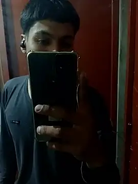 Bebicho14 online show from January 15, 2026, 2:04 am