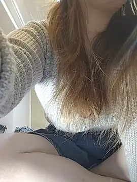 Snapshot of Lovelyanan chatting on December 14, 2025, 2:33 pm Lovelyanan online show from December 14, 2025, 2:33 pm