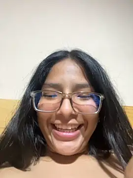 Mar180308 online show from October 7, 2025, 4:24 am