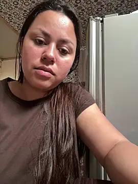 camila-titis online show from May 10, 2026, 8:00 pm
