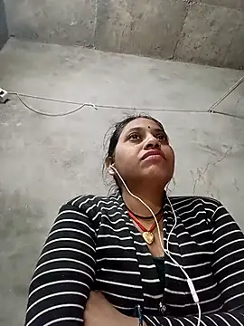 Sandhya x online show from November 11, 2025, 7:41 pm