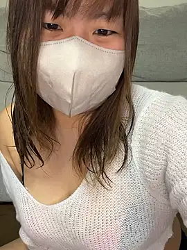 Snapshot of xxx_yuna_xxx chatting on November 24, 2025, 8:20 pm xxx yuna xxx online show from November 24, 2025, 8:20 pm