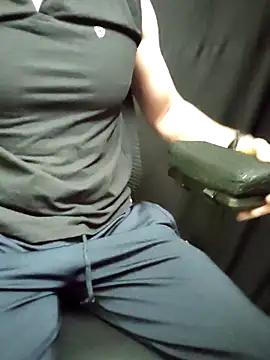 chocolate alone online show from January 8, 2026, 7:47 am