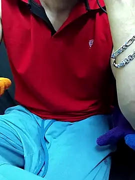 Snapshot of chocolate_alone chatting on October 26, 2025, 7:47 pm chocolate alone online show from October 26, 2025, 7:47 pm