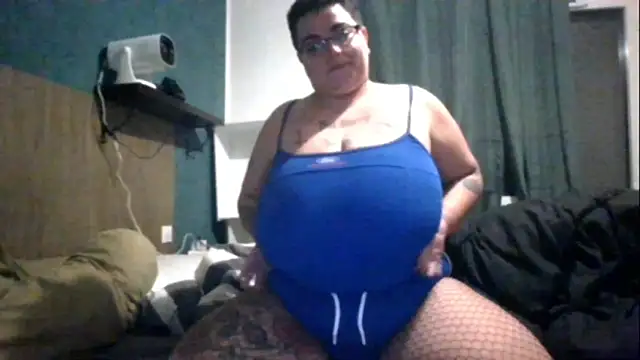 Snapshot of PirateXL chatting on March 12, 2026, 1:11 am PirateXL online show from March 12, 2026, 1:11 am