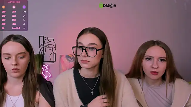 Snapshot of mila_glow1 chatting on October 14, 2025, 8:59 am mila glow1 online show from October 14, 2025, 8:59 am