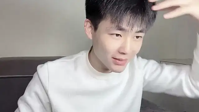 xiaoyang5200 online show from October 30, 2025, 2:36 pm