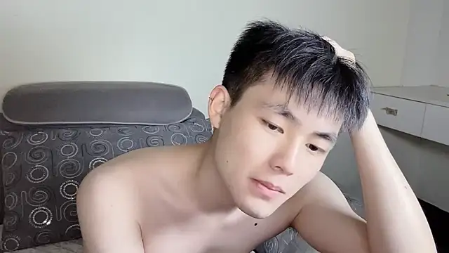 Snapshot of xiaoyang5200 chatting on October 20, 2025, 1:33 pm xiaoyang5200 online show from October 20, 2025, 1:33 pm