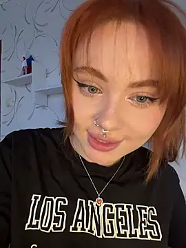 Snapshot of LunaMillie chatting on February 13, 2026, 11:10 am LunaMillie online show from February 13, 2026, 11:10 am