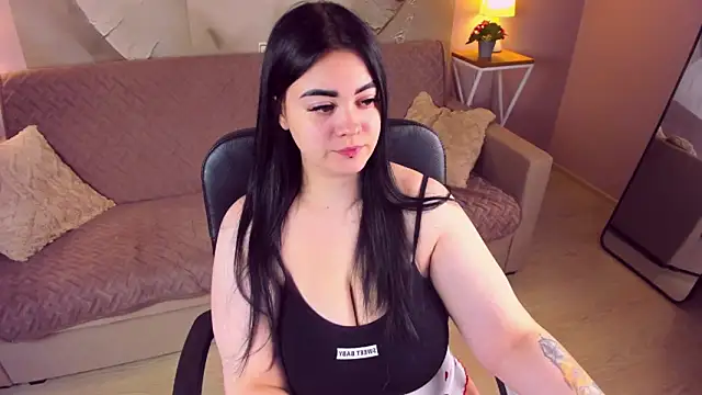 Snapshot of SandraEleson chatting on November 27, 2025, 3:18 am SandraEleson online show from November 27, 2025, 3:18 am