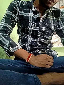 Snapshot of uniquesexyboy5689 chatting on October 21, 2025, 7:41 am uniquesexyboy5689 online show from October 21, 2025, 7:41 am