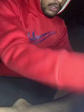 Snapshot of uniquesexyboy5689 chatting on November 30, 2025, 12:17 pm uniquesexyboy5689 online show from November 30, 2025, 12:17 pm