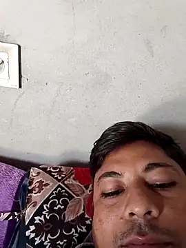 Ajmersingh335512 online show from October 8, 2025, 9:11 am