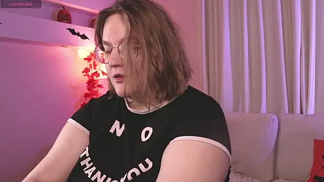 Alissa S online show from October 30, 2025, 4:48 pm